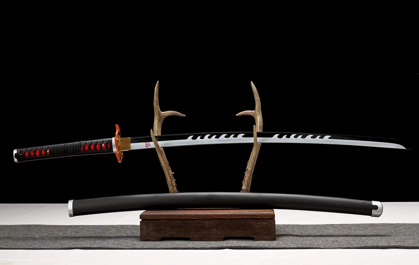 Demon Slayer Ancient Nichirin Blade Yoriichi & Tanjiro Sun Breathing Katana 1045 Carbon Steel(Sharp)