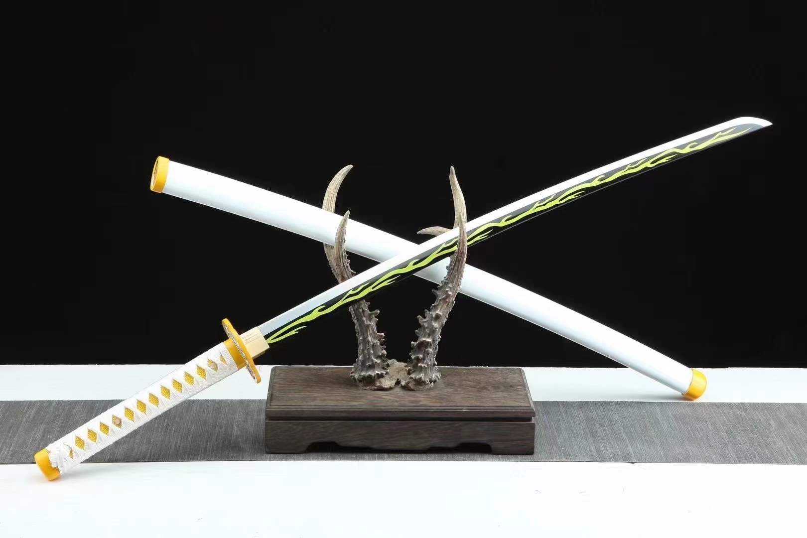 Zenitsu Agatsuma Nichirin Sword – Yellow Lightning Blade Demon Slayer Katana 1045 Carbon Steel(Sharp)