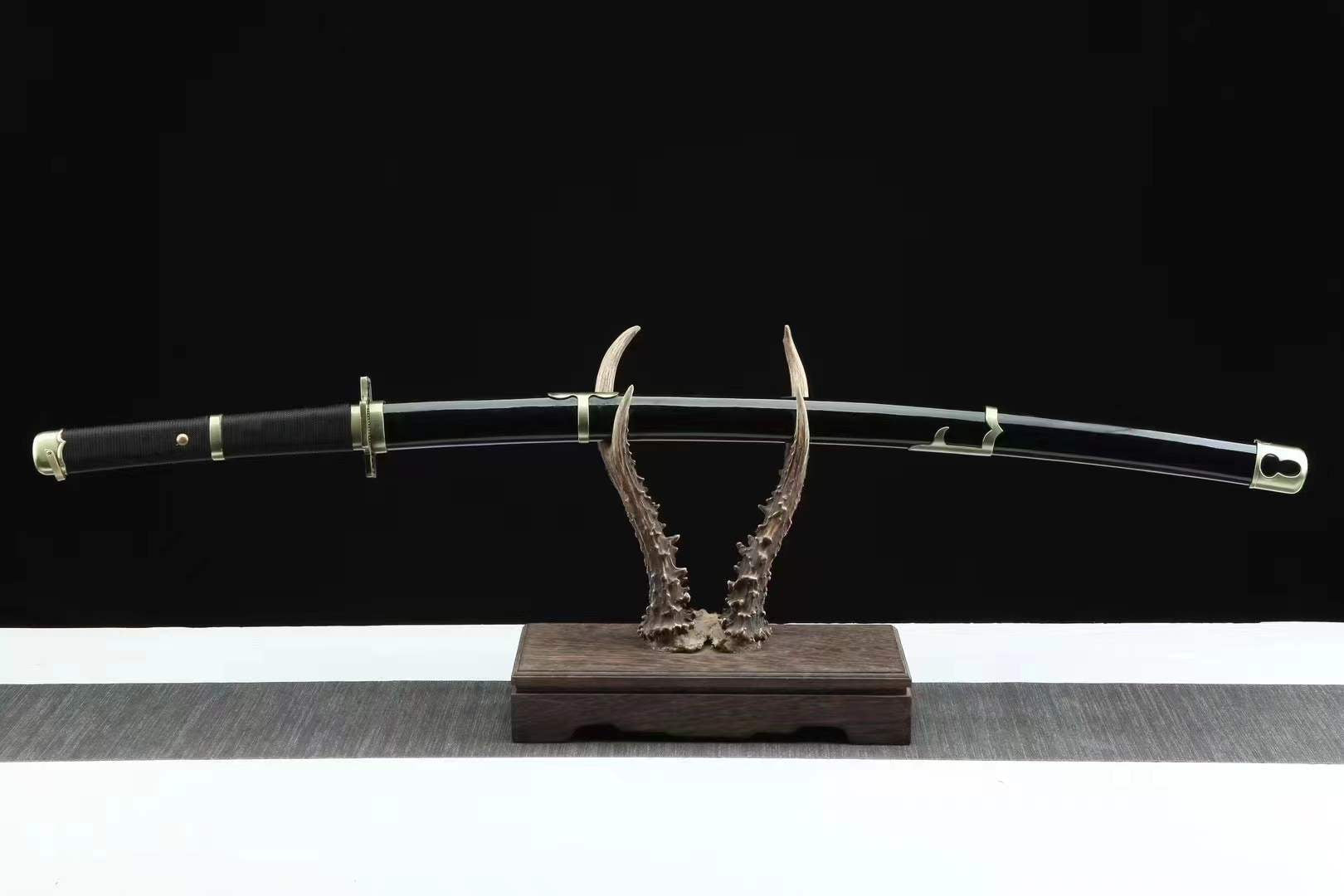 One Piece Yubashiri Katana Roronoa Zoro Anime Sword Replica 1045 Carbon Steel(Sharp)