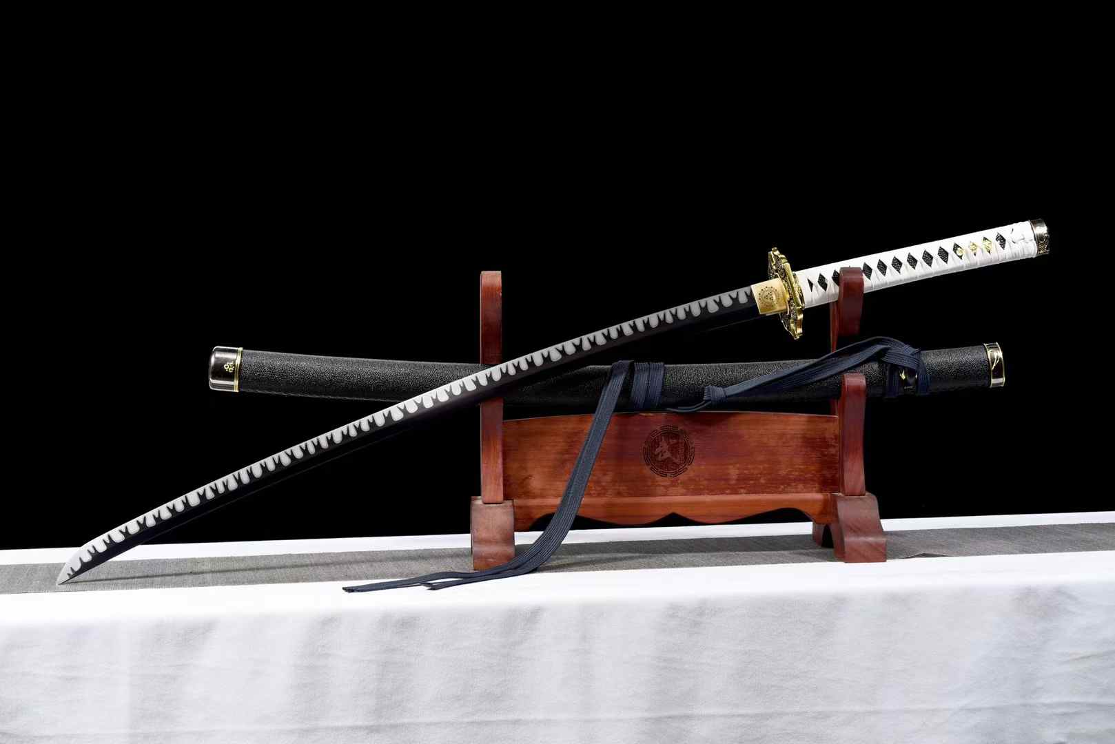 Devil May Cry 5 Vergil Yamato Sword Replica Katana  Full Tang Anime Samurai Sword with PU Leather Wrapped Scabbard 41 in