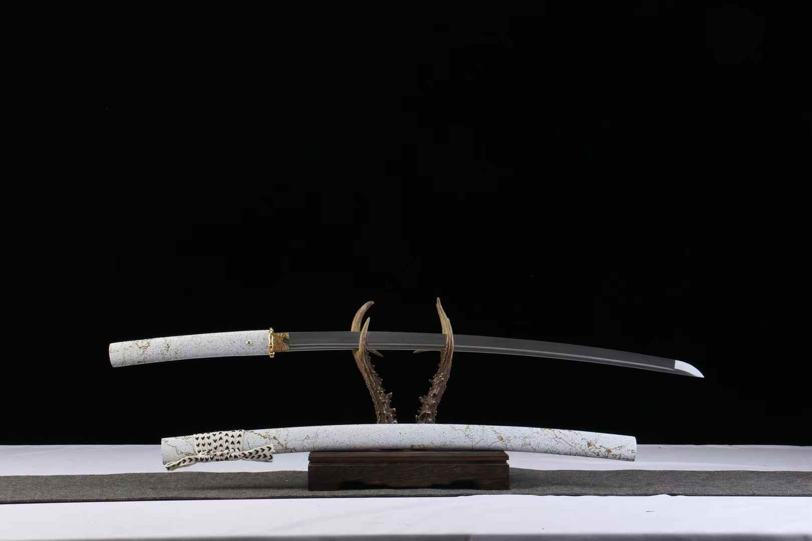 Ghost of Yōtei Katana Handmade 1065 Carbon Steel Samurai Sword Full Tang Battle Ready