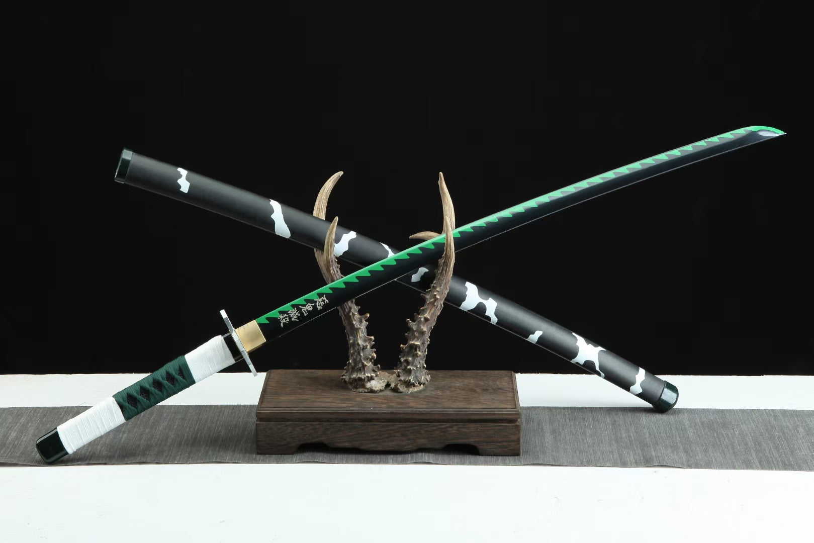 Shinazugawa Sanemi Katana