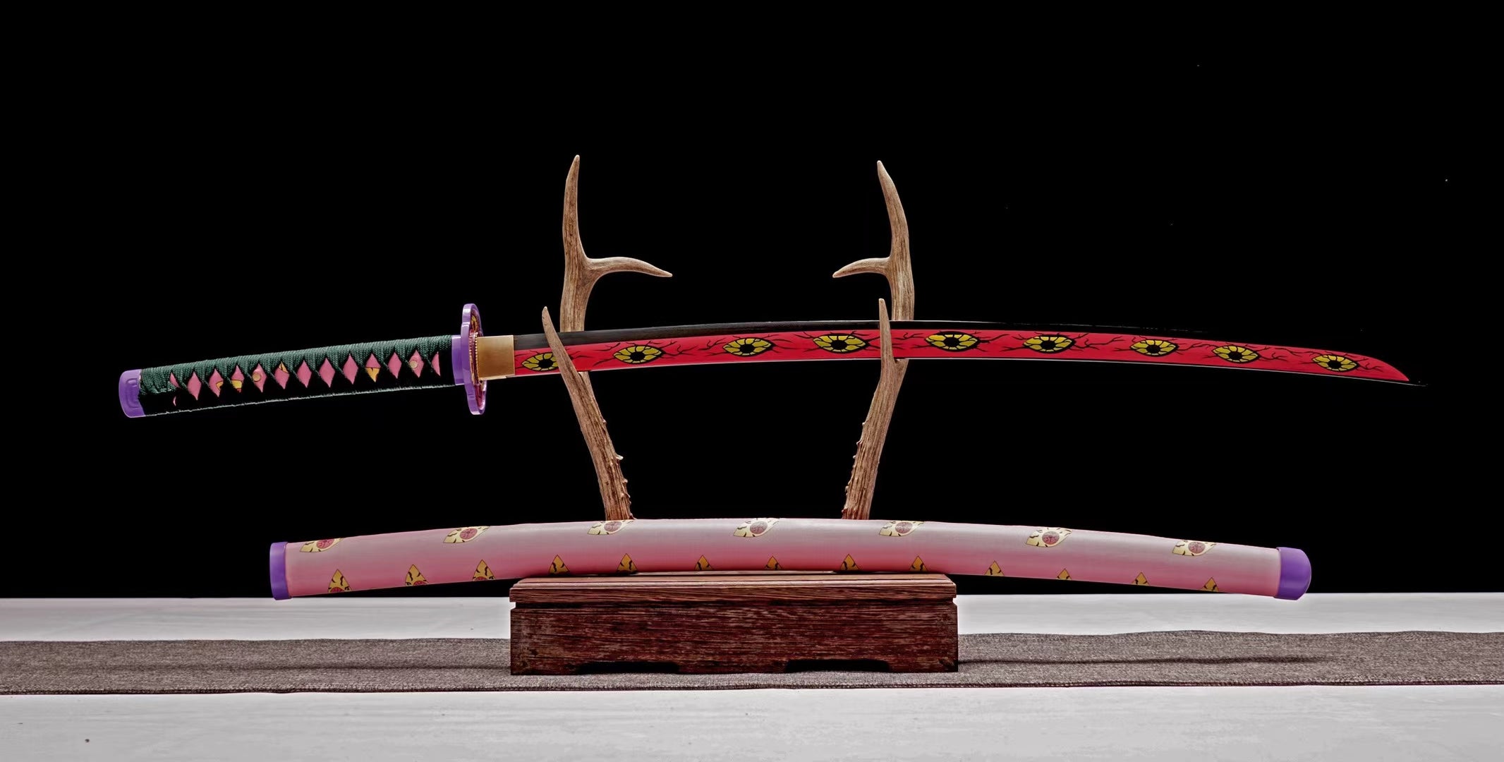 Demon Slayer Kokushibo Sword Moon Breathing Crimson Nichirin Katana 1045 Steel 1045 Carbon Steel(Sharp)